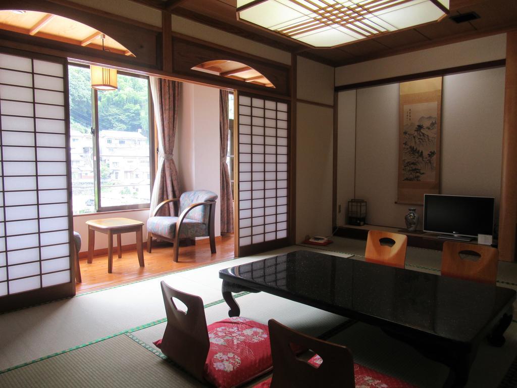 Amagase Onsen Hotel Suikoen Hita Exteriér fotografie