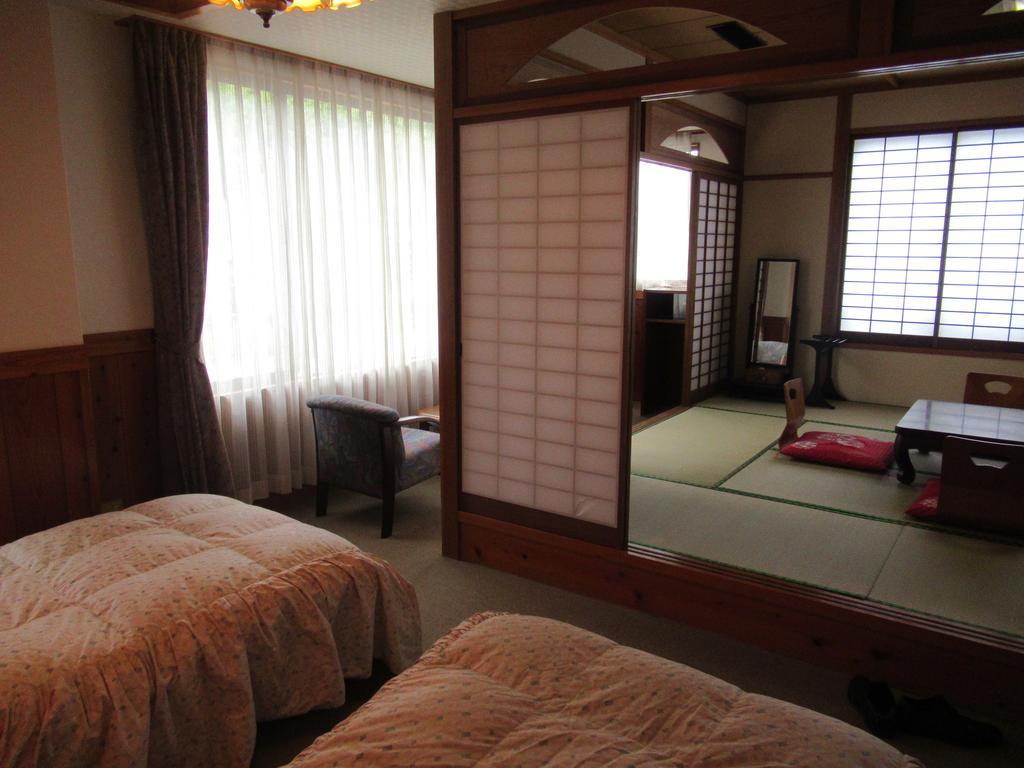 Amagase Onsen Hotel Suikoen Hita Exteriér fotografie